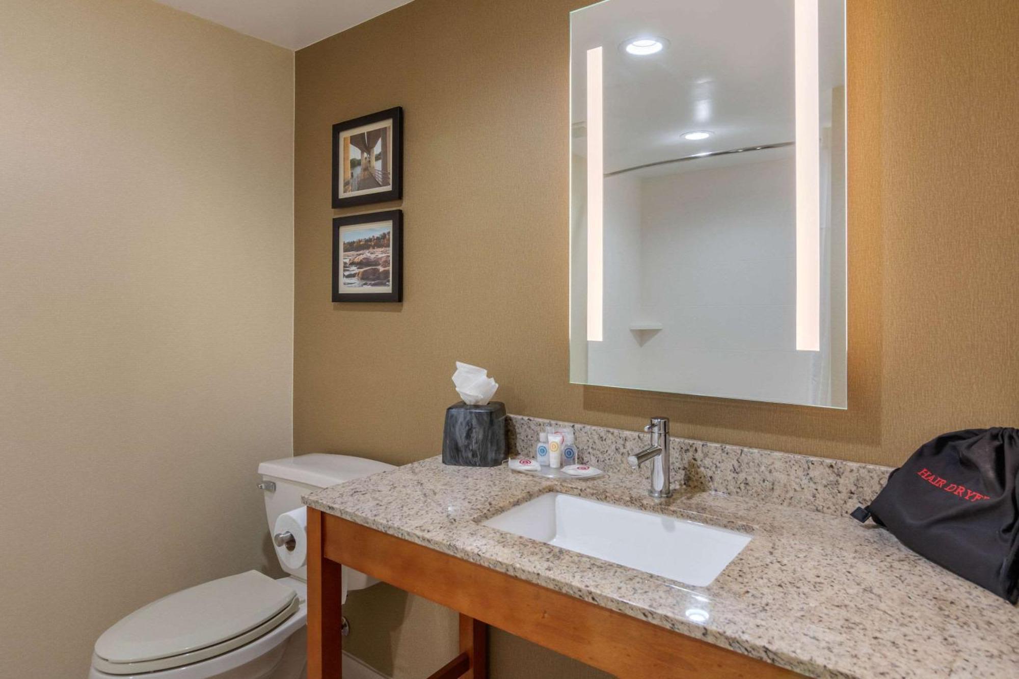 Comfort Suites Southpark Colonial Heights Exterior foto